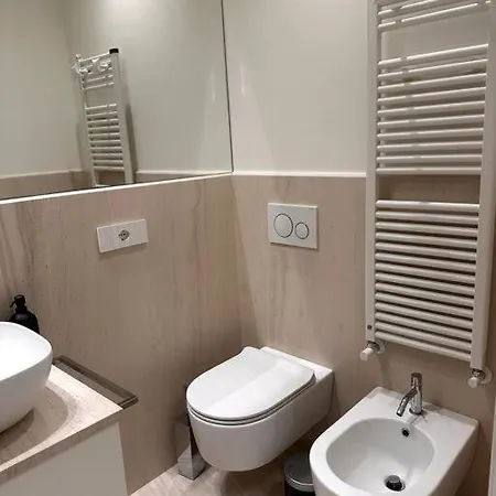 In The Heart Of Ghirlandina Appartement