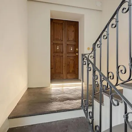 Apartament In The Heart Of Ghirlandina