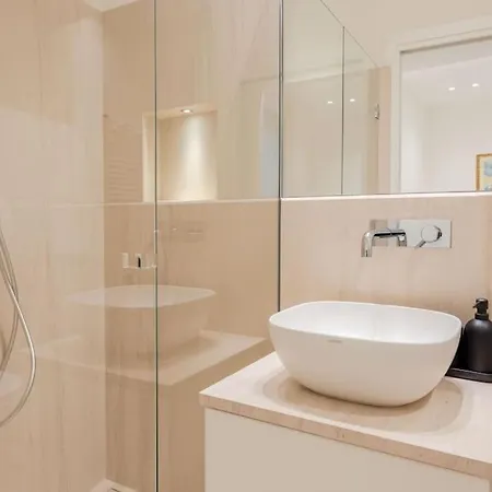 Apartment In The Heart Of Ghirlandina
